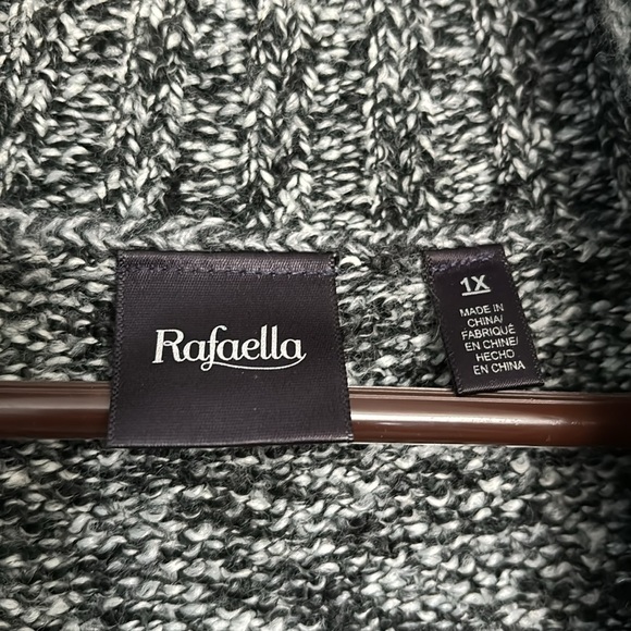 Cardigan sweater - Picture 2 of 3